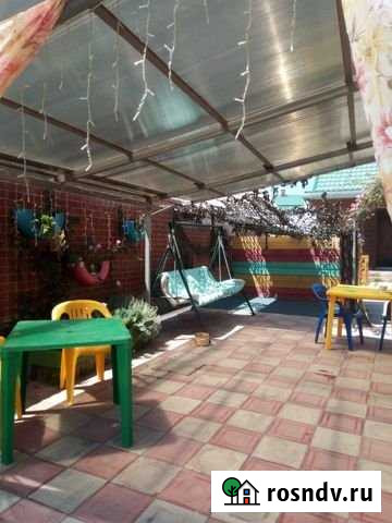 Комната 12 м² в 5-ком. кв., 1/2 эт. в аренду посуточно в Приморско-Ахтарске Приморско-Ахтарск - изображение 1