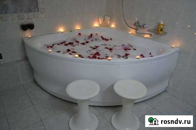 1-комнатная квартира, 57 м², 7/10 эт. в аренду посуточно в Челябинске Челябинск - изображение 1