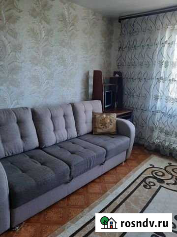 1-комнатная квартира, 42 м², 3/5 эт. в аренду посуточно в Белово Белово - изображение 1