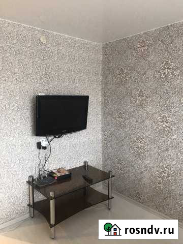 1-комнатная квартира, 37 м², 7/9 эт. в аренду посуточно в Кирове Киров - изображение 1