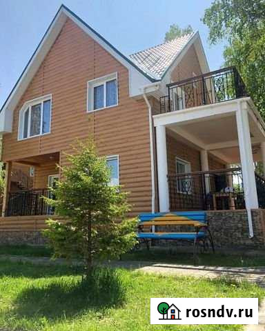 Коттедж 150 м² на участке 90 сот. в аренду посуточно в Кырене Кырен - изображение 1