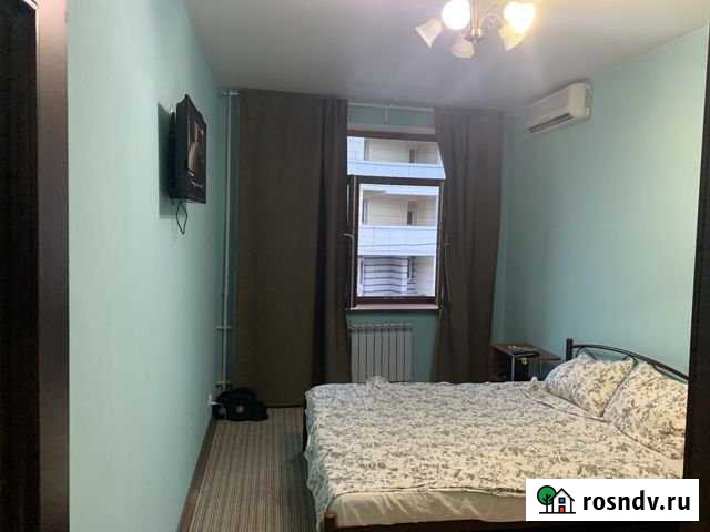 2-комнатная квартира, 45 м², 2/3 эт. в аренду посуточно в Ялте Ялта - изображение 1