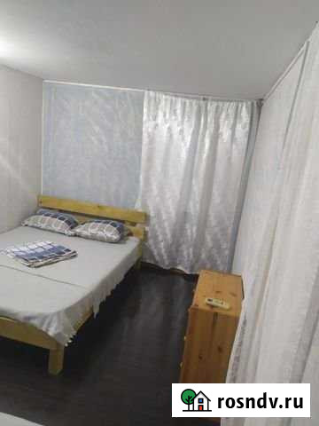 Комната 18 м² в 5-ком. кв., 1/2 эт. в аренду посуточно в Абрау-Дюрсо Абрау-Дюрсо - изображение 1