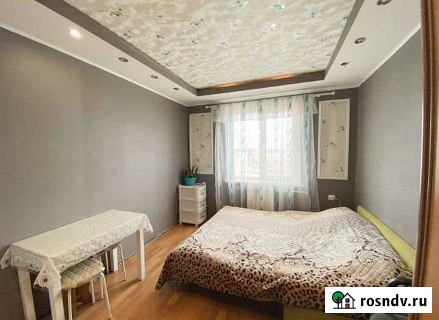 Комната 11.6 м² в 5-ком. кв., 9/9 эт. на продажу в Екатеринбурге Екатеринбург - изображение 1