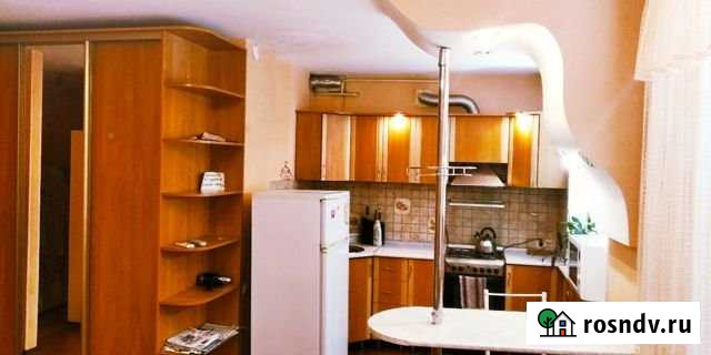 1-комнатная квартира, 33 м², 3/5 эт. в аренду посуточно в Волгограде Волгоград - изображение 1