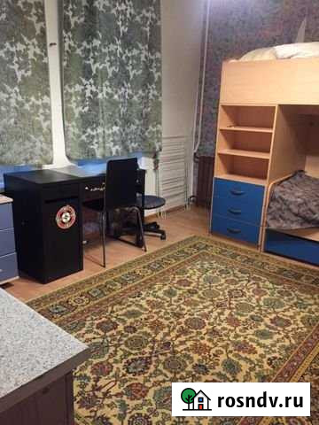 Комната 14 м² в 9-ком. кв., 2/9 эт. в аренду на длительный срок в Казани Казань - изображение 1