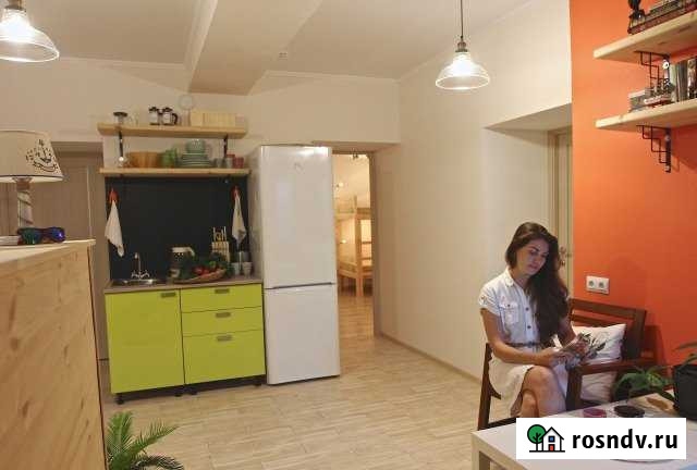 Комната 17 м² в 3-ком. кв., 1/2 эт. в аренду посуточно в Дивноморском Дивноморское - изображение 1