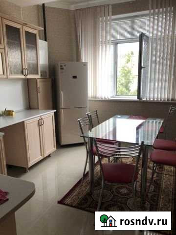 1-комнатная квартира, 45 м², 2/6 эт. в аренду посуточно в Каспийске Каспийск - изображение 1