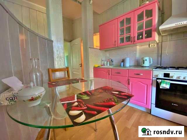 3-комнатная квартира, 75 м², 4/4 эт. в аренду на длительный срок в Симферополе Симферополь - изображение 1