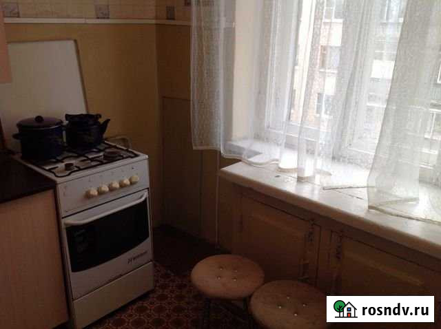 2-комнатная квартира, 56 м², 4/4 эт. в аренду на длительный срок в Челябинске Челябинск - изображение 1