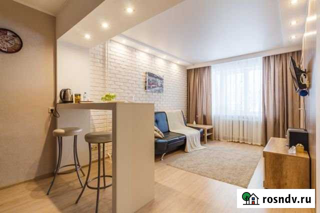 2-комнатная квартира, 30 м², 1/5 эт. в аренду посуточно в Челябинске Челябинск - изображение 1