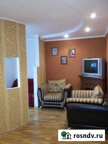 1-комнатная квартира, 38 м², 3/5 эт. в аренду посуточно в Ейске Ейск - изображение 1