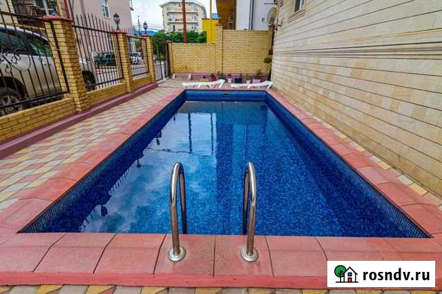 Комната 20 м² в 1-ком. кв., 1/5 эт. в аренду посуточно в Витязево Витязево - изображение 1