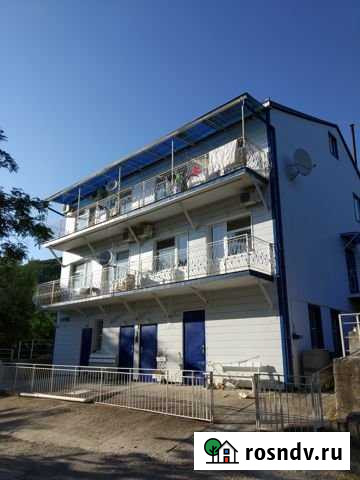 1-комнатная квартира, 40 м², 1/3 эт. в аренду посуточно в Новомихайловском кп Новомихайловский кп - изображение 1