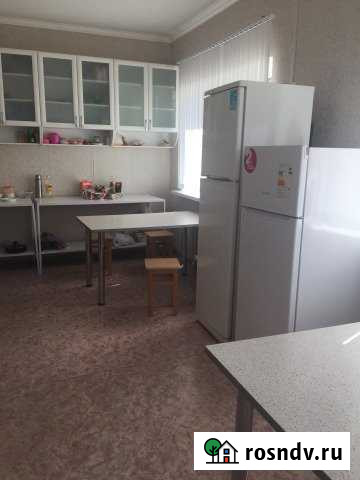 Комната 22 м² в 4-ком. кв., 2/2 эт. в аренду на длительный срок в Армавире Армавир - изображение 1