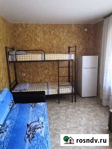 Комната 20 м² в 1-ком. кв., 1/2 эт. в аренду посуточно в Ейске Ейск - изображение 1