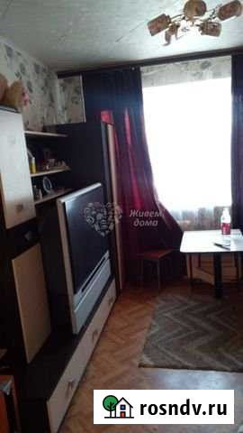 Комната 18.4 м² в 8-ком. кв., 1/5 эт. на продажу в Волгограде Волгоград - изображение 1