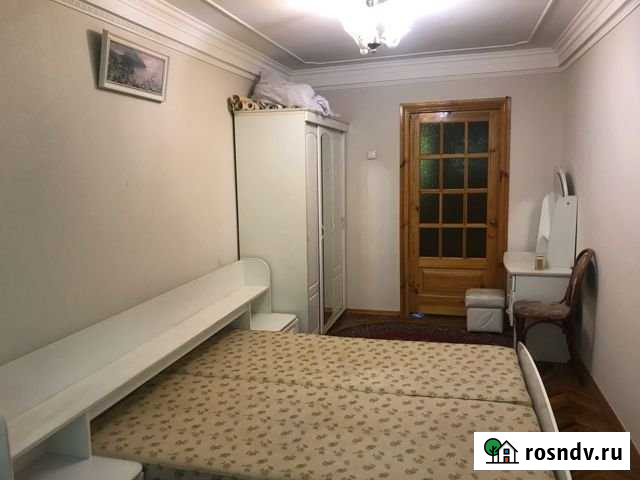 3-комнатная квартира, 71.5 м², 1/5 эт. в аренду посуточно в Ялте Ялта - изображение 1