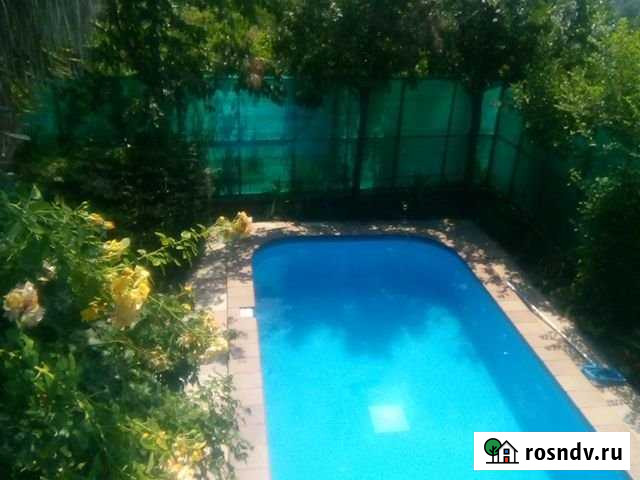 1-комнатная квартира, 60 м², 2/2 эт. в аренду на длительный срок в Сочи Сочи - изображение 1