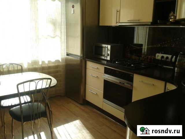 2-комнатная квартира, 60 м², 2/5 эт. в аренду посуточно в Яровом Яровое - изображение 1