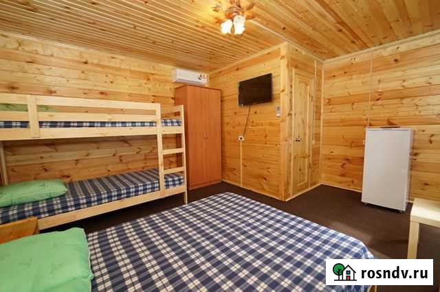 Комната 18 м² в 4-ком. кв., 2/2 эт. в аренду посуточно в Агое Агой - изображение 1