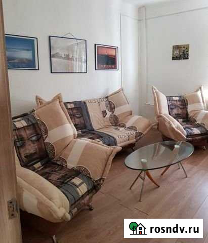 2-комнатная квартира, 48 м², 2/4 эт. в аренду посуточно в Курске Курск - изображение 1