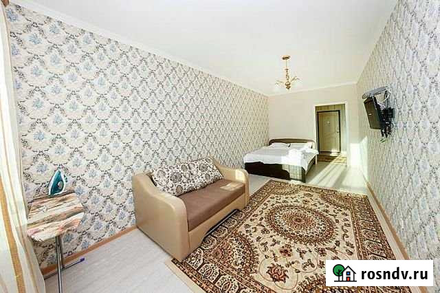 1-комнатная квартира, 45 м², 8/15 эт. в аренду посуточно в Новосибирске Новосибирск - изображение 1