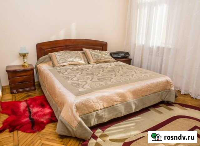 Комната 17 м² в 2-ком. кв., 4/10 эт. в аренду посуточно в Москве Москва - изображение 1