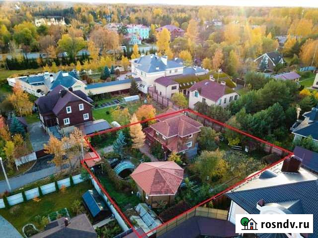 Коттедж 200 м² на участке 11.2 сот. на продажу в Петергофе Петергоф - изображение 1