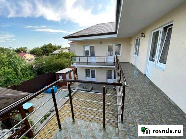 Комната 18 м² в > 9-ком. кв., 1/2 эт. в аренду посуточно в Геленджике Геленджик - изображение 1