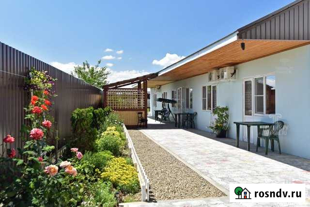 Комната 16 м² в 4-ком. кв., 1/1 эт. в аренду посуточно в Голубицкой Голубицкая - изображение 1