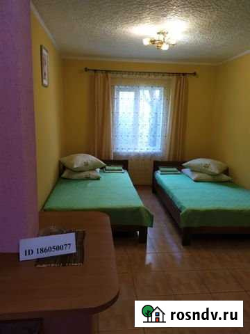 1-комнатная квартира, 30 м², 1/2 эт. в аренду посуточно в Алуште Алушта - изображение 1