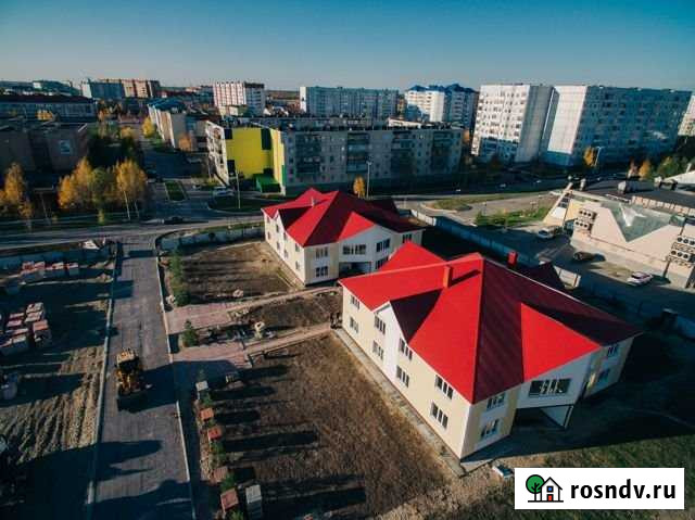 Таунхаус 630.7 м² на участке 2 сот. на продажу в Излучинске Излучинск - изображение 1