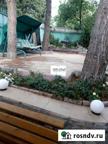 3-комнатная квартира, 80 м², 3/3 эт. в аренду посуточно в Алуште Алушта - изображение 1