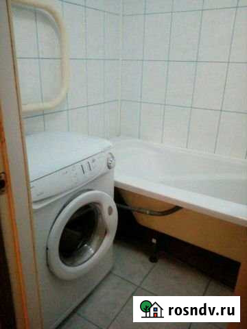 2-комнатная квартира, 50 м², 1/5 эт. в аренду на длительный срок в Ачинске Ачинск - изображение 1