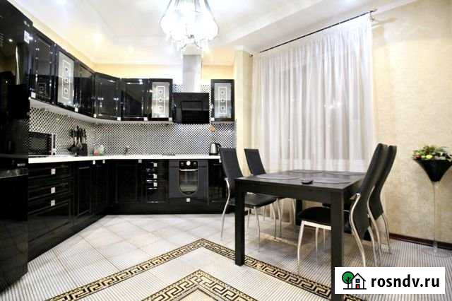 3-комнатная квартира, 100 м², 8/10 эт. в аренду на длительный срок в Санкт-Петербурге Санкт-Петербург - изображение 1