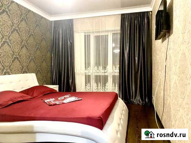 1-комнатная квартира, 70 м², 3/9 эт. в аренду посуточно во Владикавказе Владикавказ - изображение 1