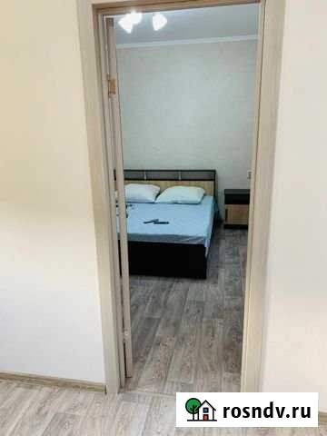 Комната 27 м² в 4-ком. кв., 1/1 эт. в аренду посуточно в Кабардинке Кабардинка - изображение 1