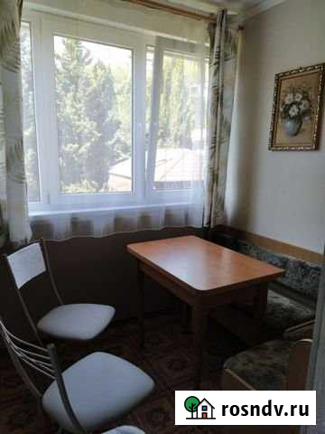 2-комнатная квартира, 55 м², 4/4 эт. в аренду посуточно в Ялте Ялта - изображение 1