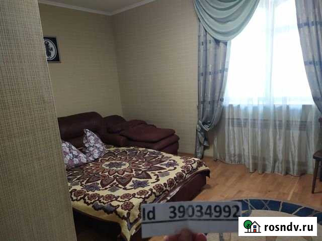 2-комнатная квартира, 45 м², 1/2 эт. в аренду посуточно в Алуште Алушта - изображение 1