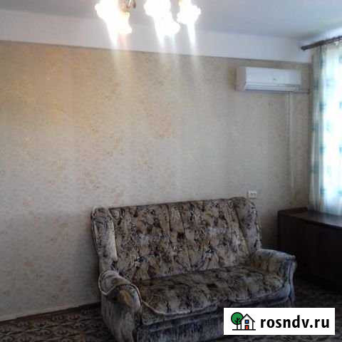 2-комнатная квартира, 45 м², 3/5 эт. в аренду на длительный срок в Севастополе Севастополь - изображение 1