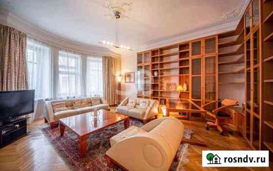 4-комнатная квартира, 136 м², 3/6 эт. на продажу в Москве Москва