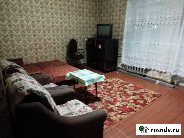 Комната 23 м² в 3-ком. кв., 2/2 эт. на продажу в Окуловке Окуловка - изображение 1