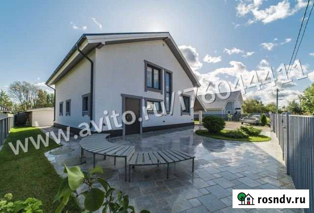 Дом 185 м² на участке 10.6 сот. на продажу в Петергофе Петергоф - изображение 1