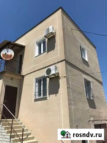 Дача 100 м² на участке 10 сот. в аренду посуточно в Евпатории Евпатория - изображение 1