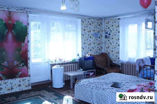 1-комнатная квартира, 33 м², 3/5 эт. в аренду посуточно на Лугах Луга - изображение 1