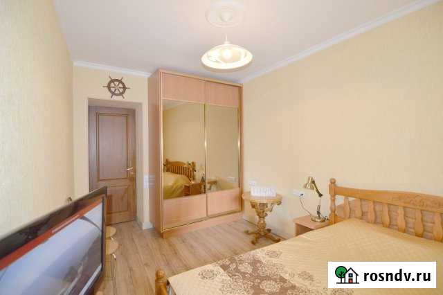 2-комнатная квартира, 50 м², 2/2 эт. в аренду посуточно в Ялте Ялта - изображение 1