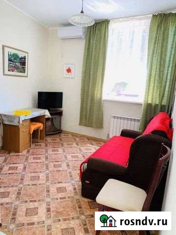 1-комнатная квартира, 30 м², 1/1 эт. в аренду посуточно в Ялте Ялта - изображение 1