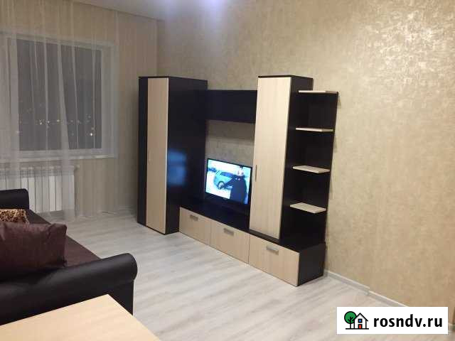 1-комнатная квартира, 39 м², 7/17 эт. в аренду посуточно в Курске Курск - изображение 1