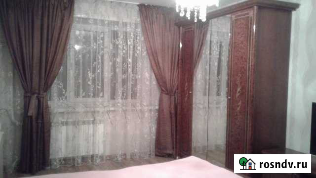 1-комнатная квартира, 50 м², 7/10 эт. в аренду посуточно в Набережных Челнах Набережные Челны - изображение 1